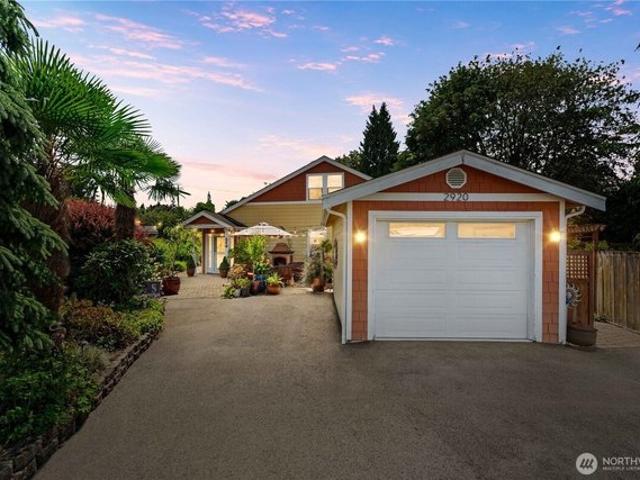 House for sale in University Place, Washington