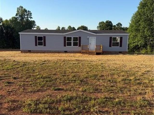 House for sale in Yadkinville, North Carolina