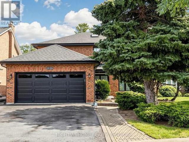 House for sale in Oakville, Ontario