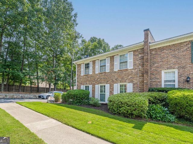 Townhouse for sale in Decatur, Georgia