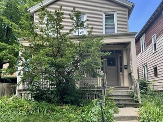 House for sale in Milwaukee, Wisconsin
