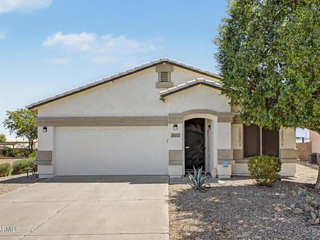 House for sale in San Tan Valley, Pinal County