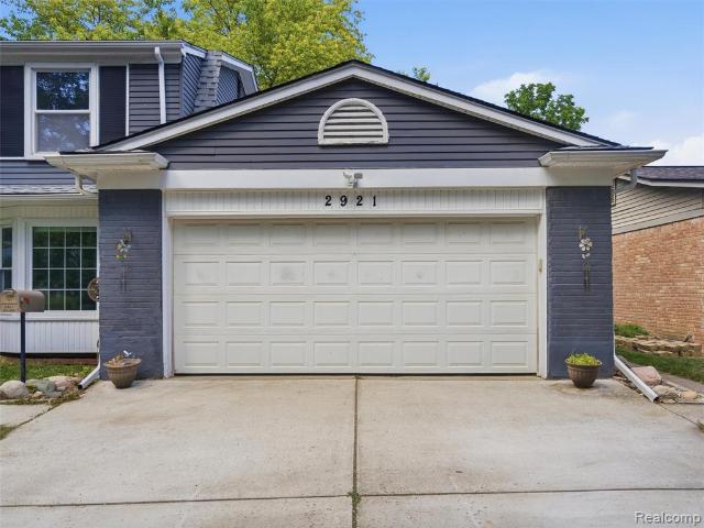 House for sale in Smoker Hutzel Sub. No. 2, Ann Arbor