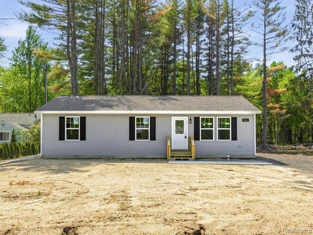 House for sale in Fort Gratiot, Michigan