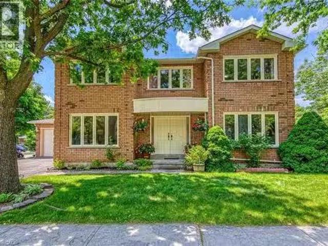 House for sale in Oakville, Ontario