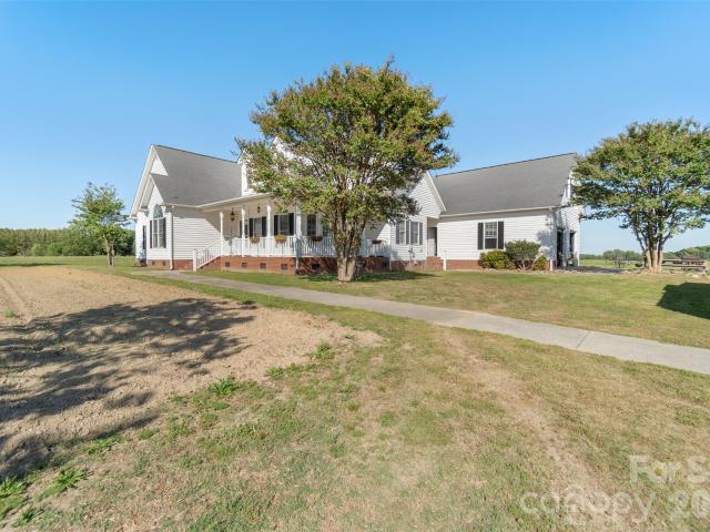 House for sale in Wingate, North Carolina