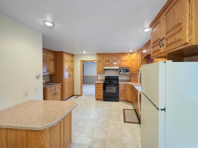 House for sale in Slayton, Murray County