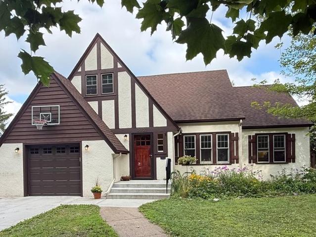 House for sale in Hennepin, Minnesota