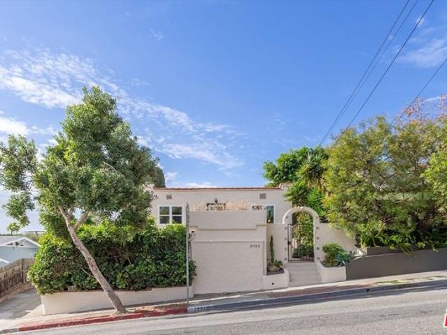 House for sale in Santa Monica, California