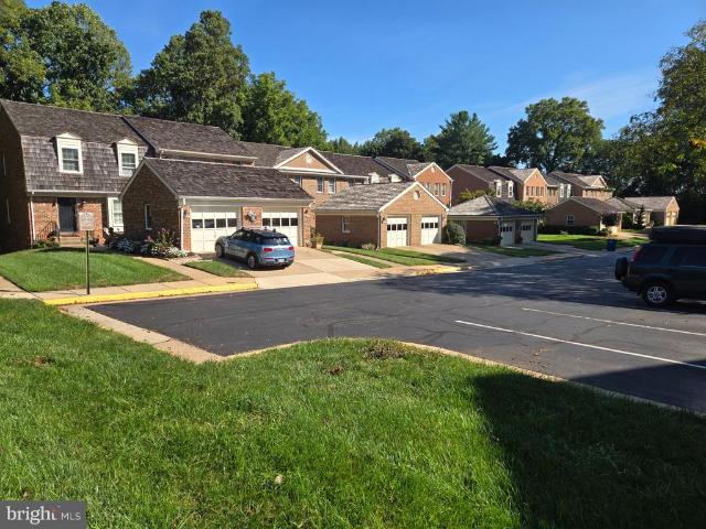 Townhouse for sale in Oakton, Fairfax County