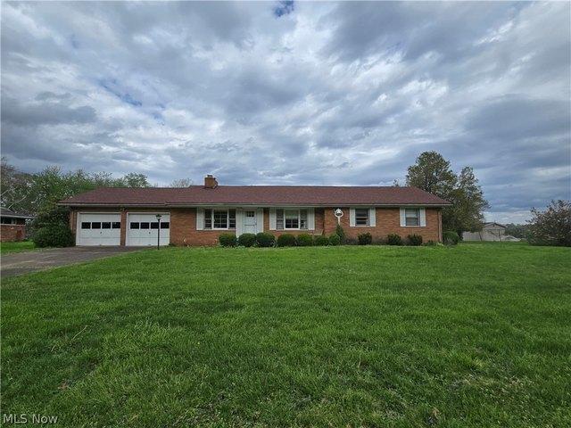 House for sale in Williamstown, West Virginia
