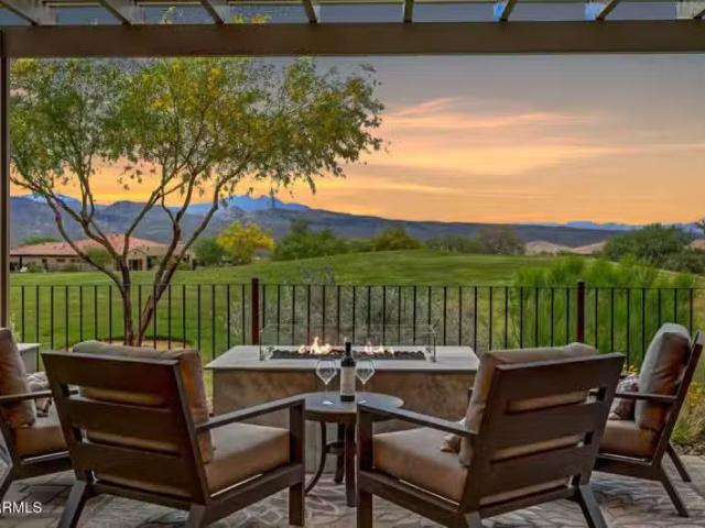 House for sale in Avondale