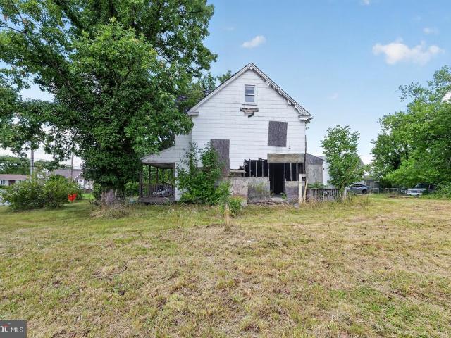 House for sale in Windsor Mill, Maryland