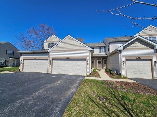 Townhouse for rent in Naperville