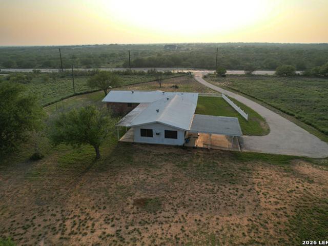 Farm for sale in Carrizo Springs, Texas
