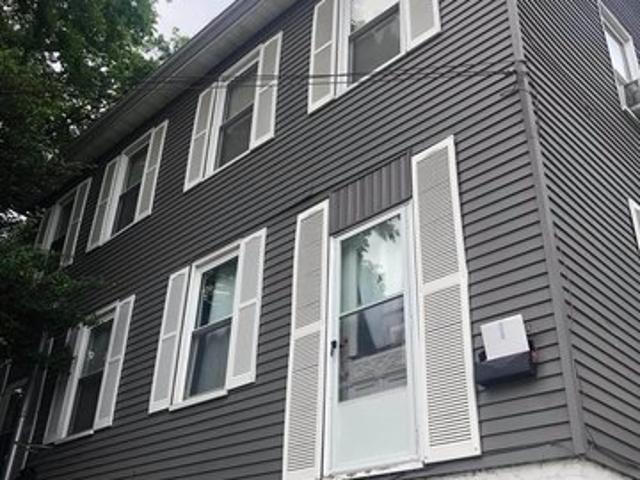 House for sale in Evansville, Indiana