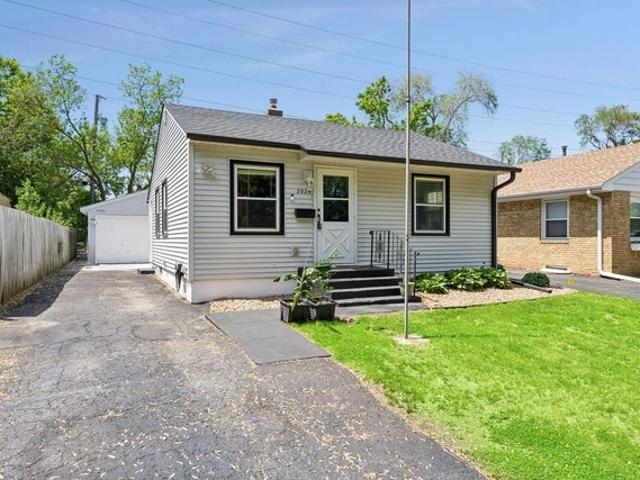 House for sale in Hennepin, Minnesota