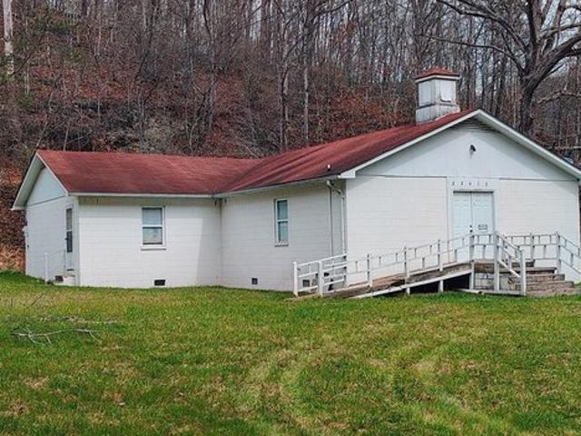 House for sale in Squire, West Virginia
