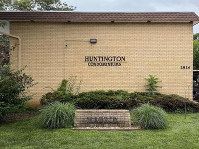 Condo for sale in Kansas
