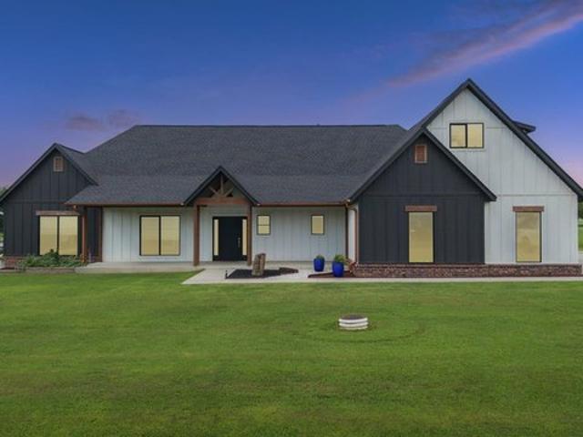 House for sale in Rogers, Oklahoma