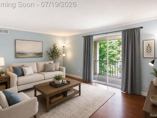 Condo for sale in Warren, Michigan