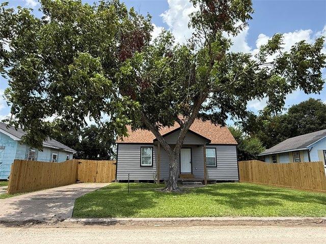 House for sale in Jefferson, Texas