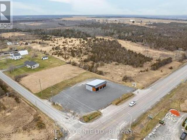 Commercial for sale in Ontario