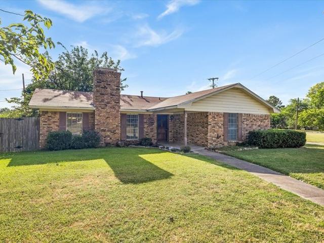 House for sale in Hunt, Texas