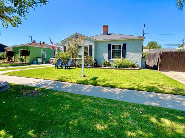 House for sale in Long Beach, California
