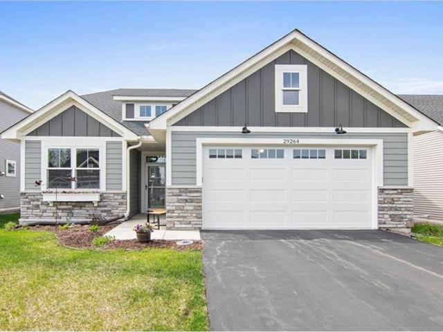 Townhouse for sale in Chisago City, Minnesota