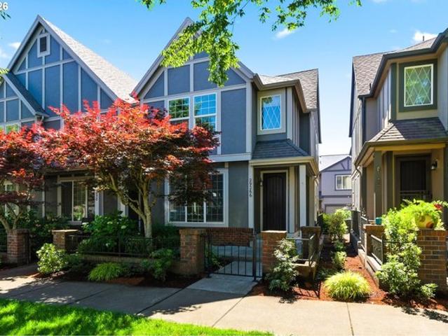 Townhouse for sale in Oregonia