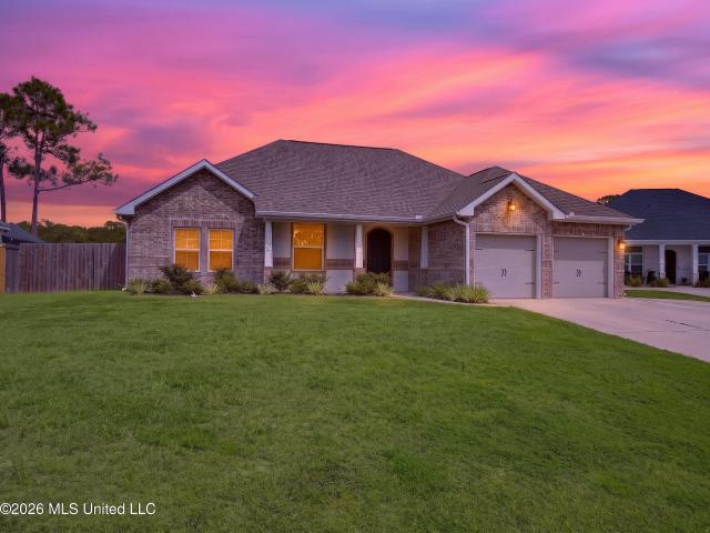House for sale in Ocean Springs, Mississippi