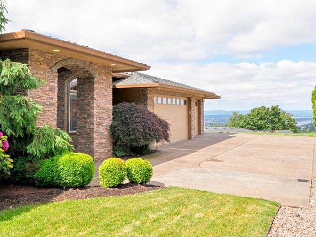 House for sale in Camas, Washington