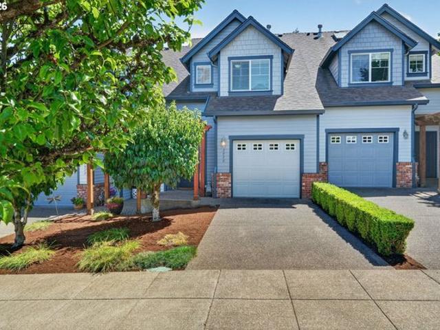 Townhouse for sale in Oregonia