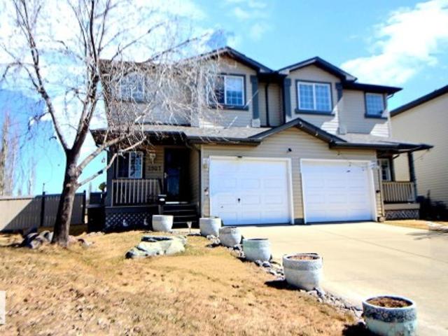 House for sale in Wedgewood, Alberta