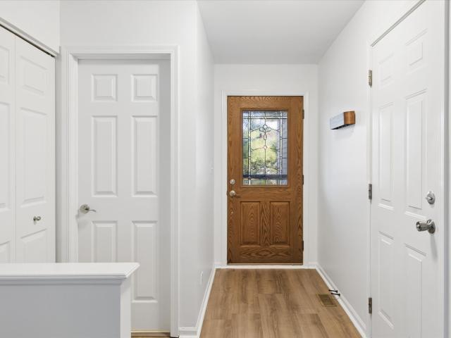 House for sale in Mchenry, Illinois