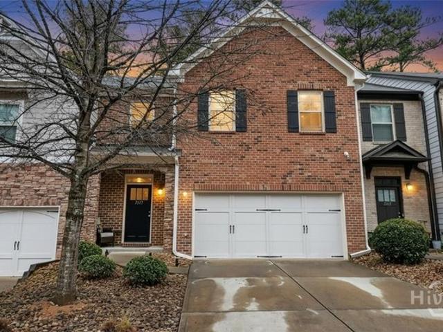 Townhouse for sale in Snellville, Georgia