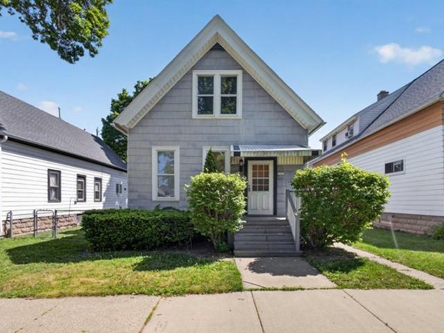 House for sale in Milwaukee, Wisconsin