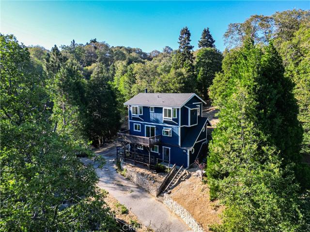 House for sale in Cedar Glen, California