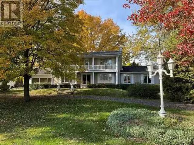 House for sale in Chatham–kent, Ontario