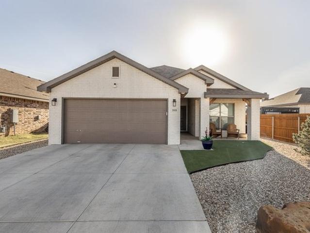 House for sale in Wolfforth, Texas