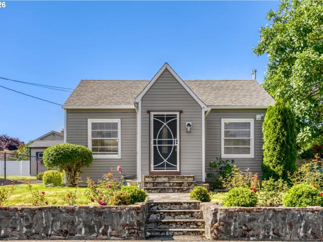 House for sale in Camas, Washington