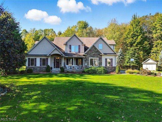 House for sale in Conneaut, Ohio