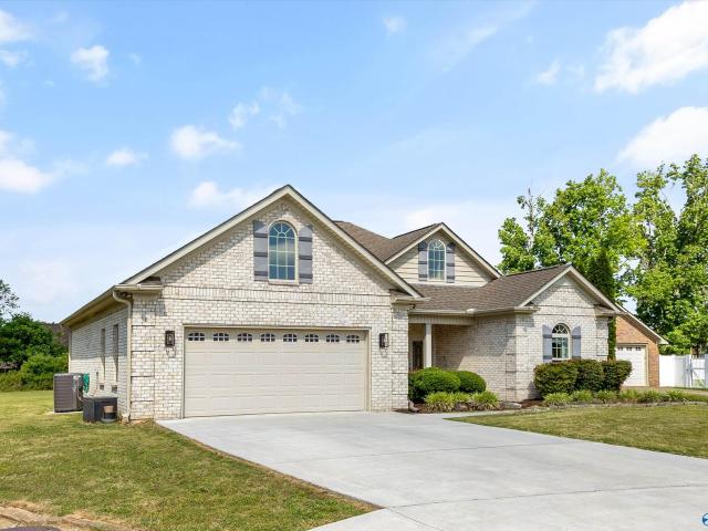 House for sale in Ardmore, Alabama