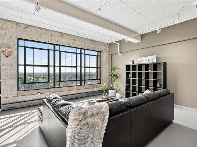 Condo for sale in Hennepin, Minnesota