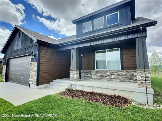 House for sale in Driggs