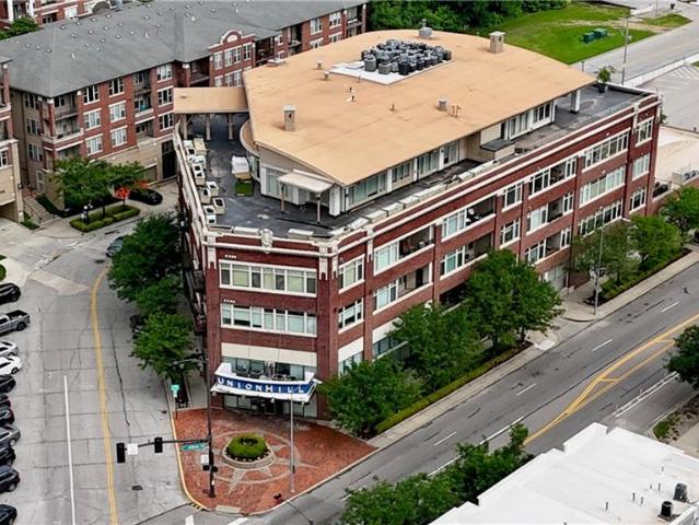 Condo for sale in Kansas City, Missouri