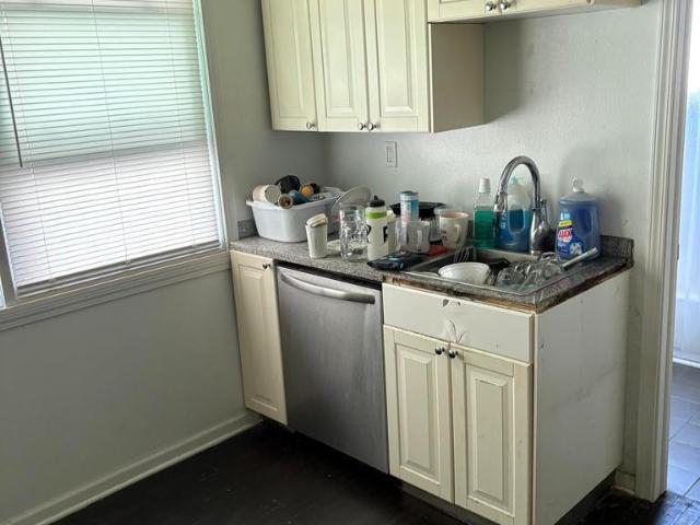 House for sale in Polonia, Milwaukee