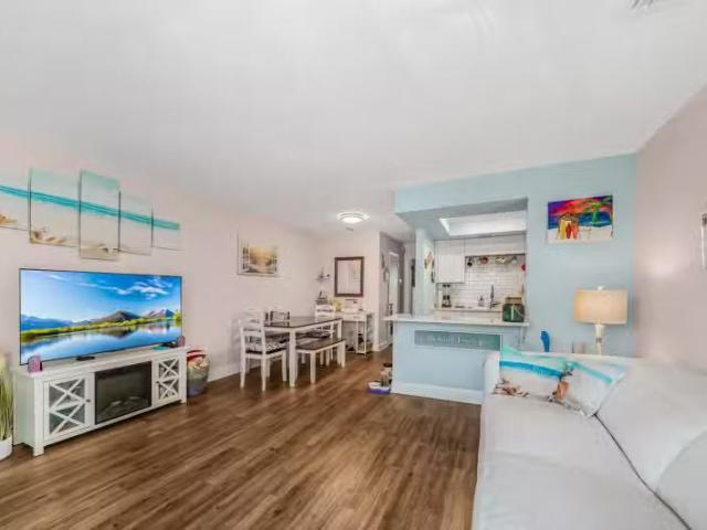 Condo for sale in Port Saint Lucie