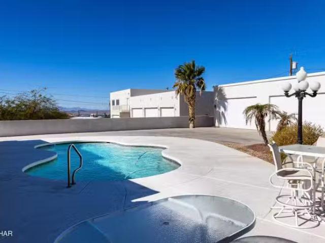 House for sale in Lake Havasu City